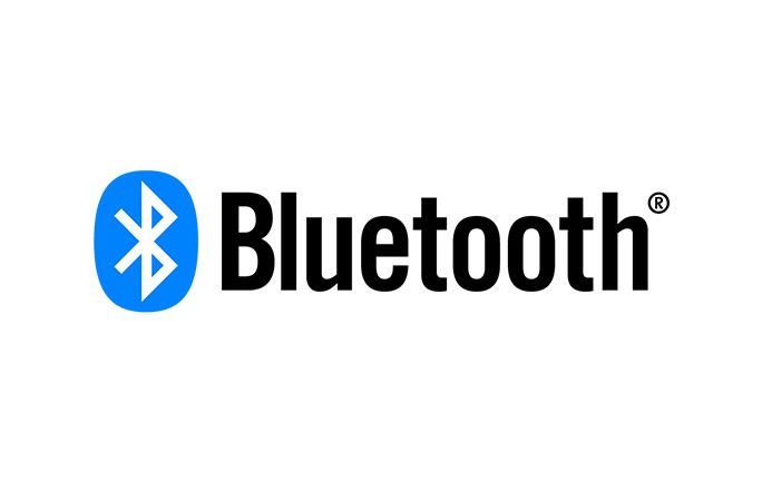 今からキーボードマウスを買うならBluetooth型をオススメします